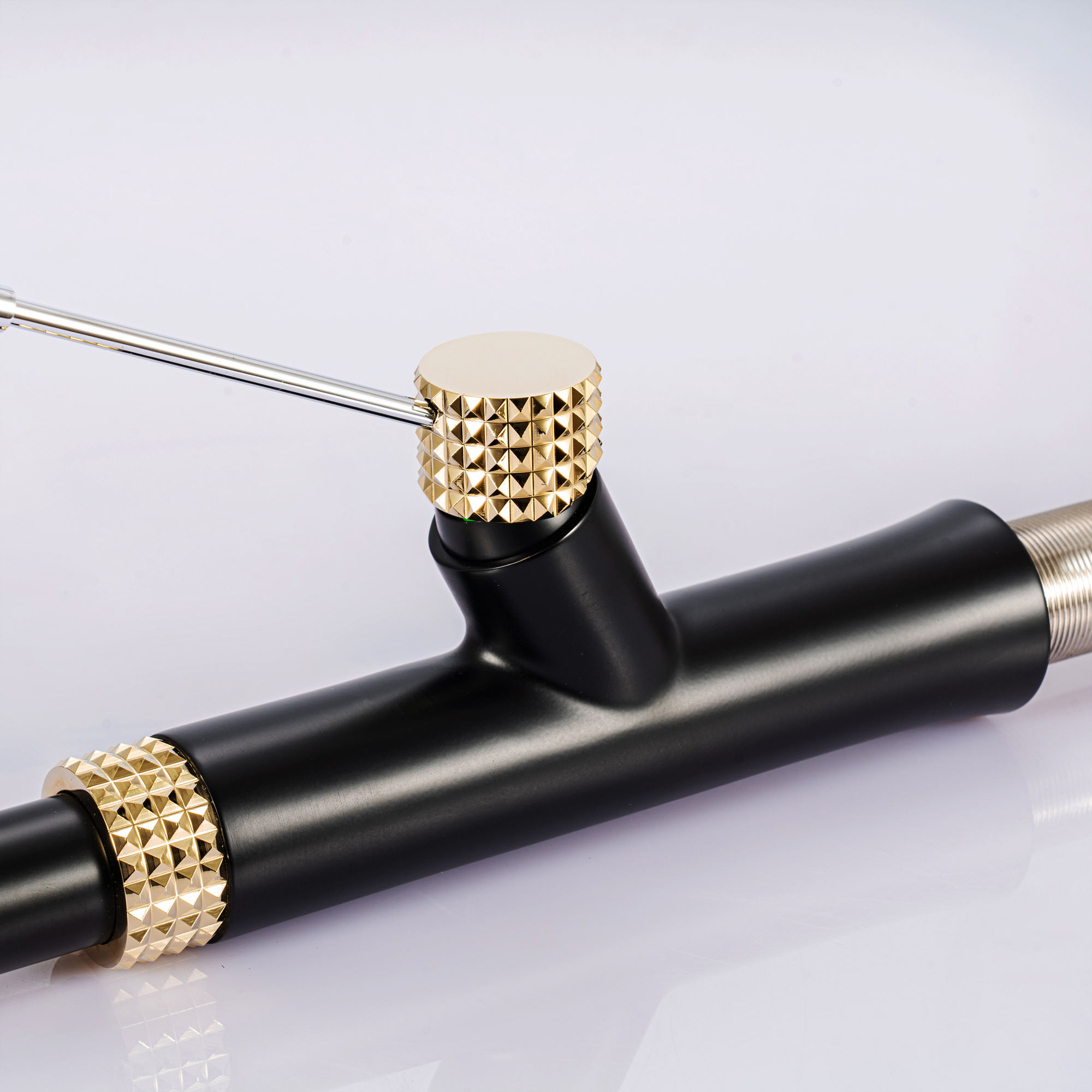 saque el grifo del rociador