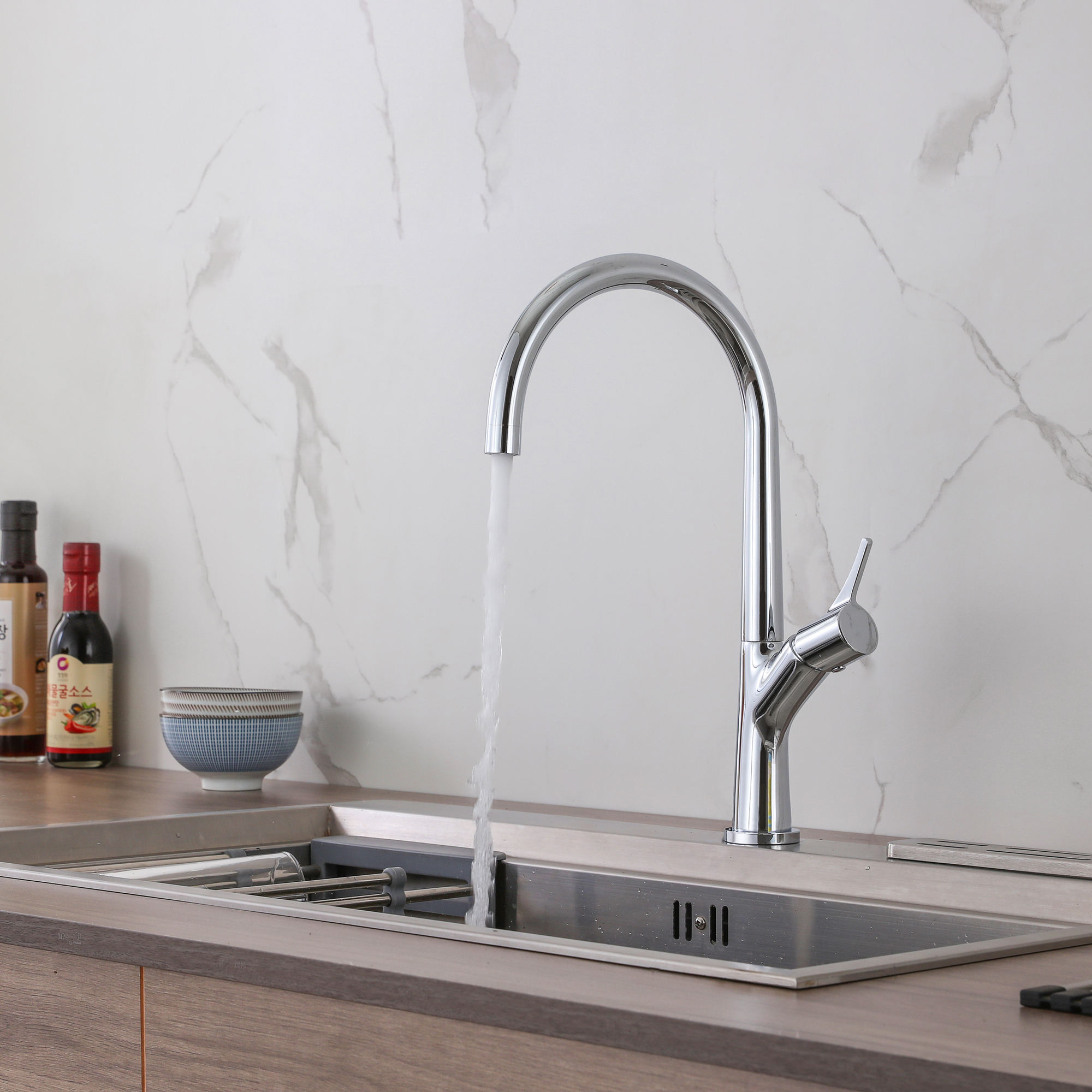 grifo de cocina con sensor de movimiento